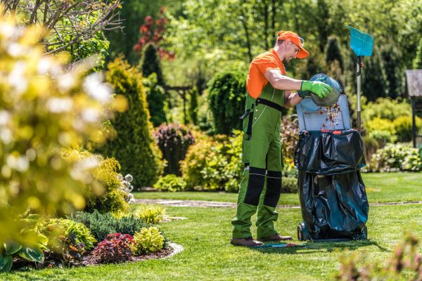 Cost of Lawn Cleaning Service in Little Rock